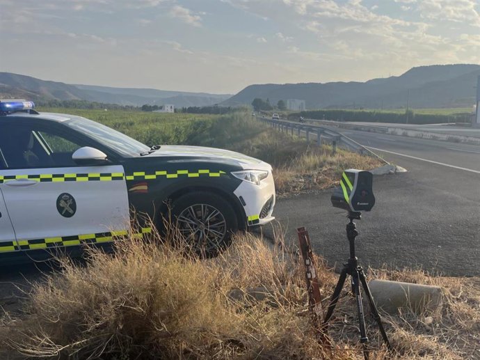 Un gontrol de velocidad de la Guardia Civil.