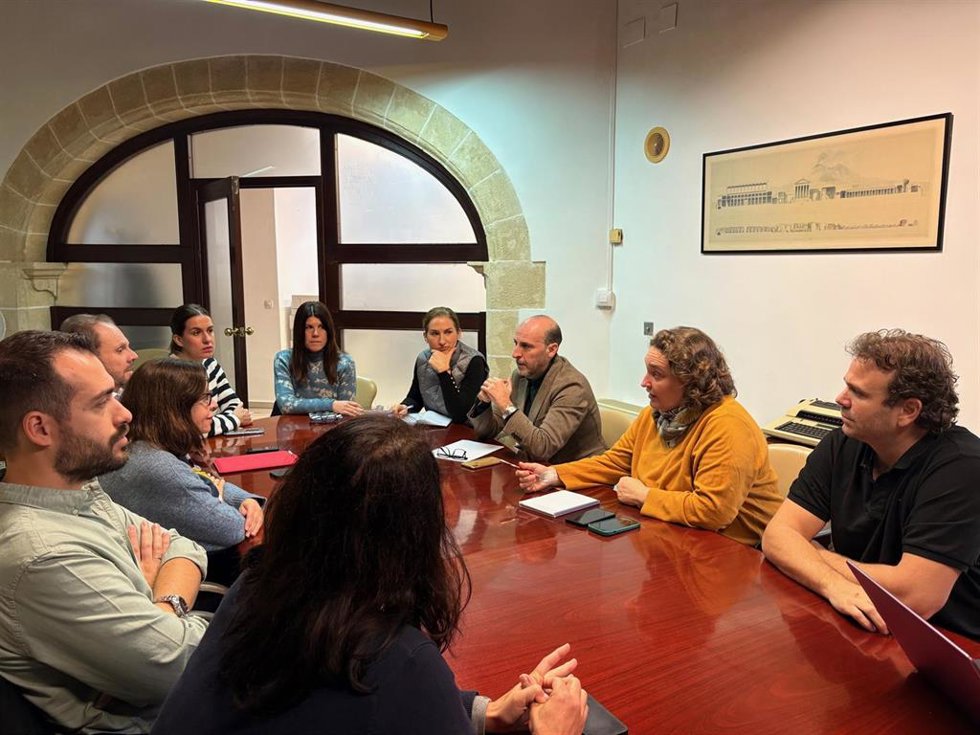 Reunión del Servicio de Inspección de Guardia de la Delegación de Urbanismo en Jerez de la Frontera (Cádiz)