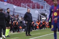 Hansi Flick: "No estaba contento con la primera mitad y los jugadores tampoco"