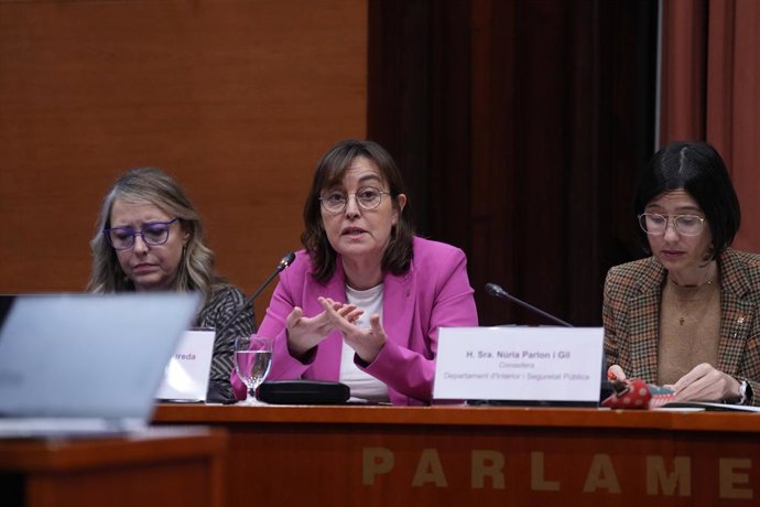 Paneque aquesta setmana en el Parlament parlant de Rodalies