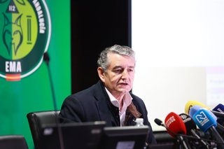 El consejero de Sanidad, Presidencia y Emergencias, Antonio Sanz, informa a los medios tras la reunión del Comité Asesor del Plan Territorial de Emergencias de Andalucía. A 04 de enero de 2026, en Sevilla (Andalucía, España). El presidente de la Junta de 