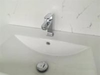 Jimera de Líbar (Málaga) prohíbe el consumo de agua del grifo por "turbidez" en la red de abastecimiento