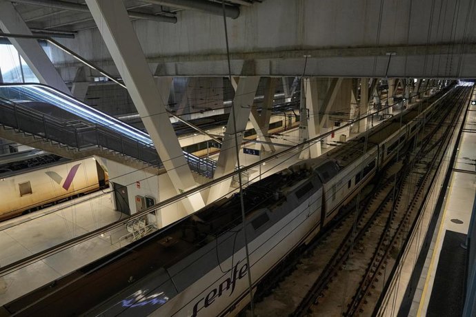 Andén vacío durante el segundo día consecutivo sin operativa en la Estación de Tren de Vigo de Vialia, a 6 de febrero de 2026, en Vigo, Galicia (España).