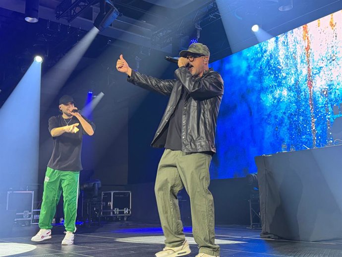 Nach en el Roig Arena