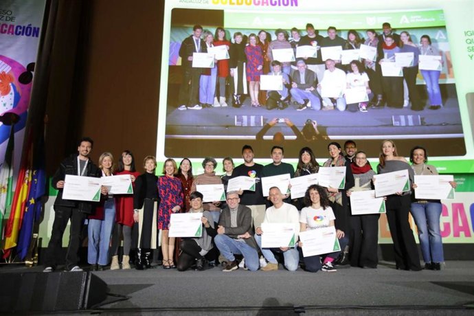 Entrega de reconocimientos del VI Congreso Andaluz de Coeducación.