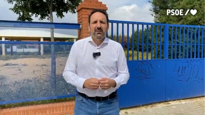 Archivo - El concejal socialista en el Ayuntamiento de Sevilla Juan Tomás de Aragón, en foto de archivo.