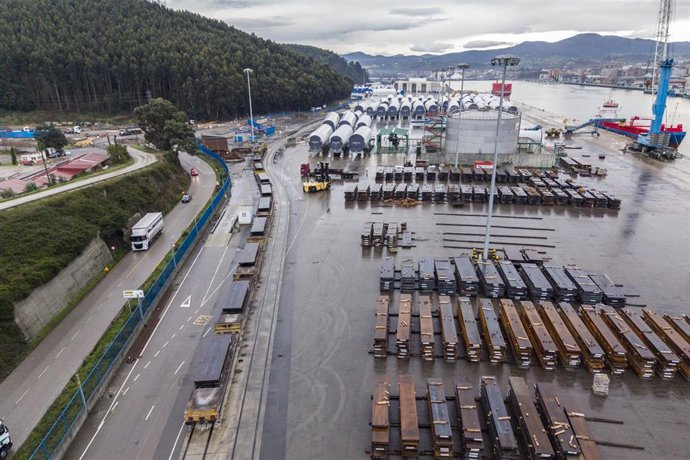 Operativas de tren en la margen derecha de la ría.