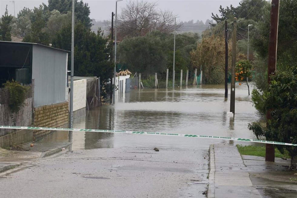 En alerta el núcleo urbano de Jerez por la llegada de la borrasca 'Marta'. A 7 de febrero de 2026. Imágenes del operativo de alerta activado en Jerez de la Frontera (Cádiz), donde la llegada de la borrasca 'Marta' puede ocasionar inundaciones debido al 