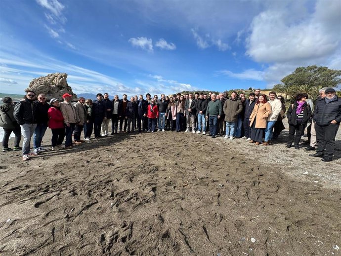 El PSOE en el acto de conmemoración del 89 aniversario de La Desbandá, celebrado en el Peñón del Cuervo