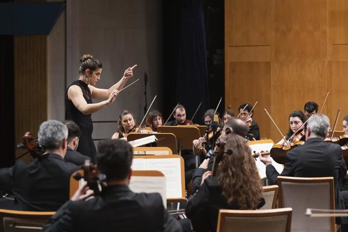 Archivo - La sala Argenta acoge el sábado la propuesta de la OSCAN dedicada a Gaudí