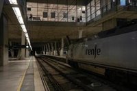 Un robo de cable obliga a interrumpir la circulación de trenes en un tramo de la provincia de A Coruña