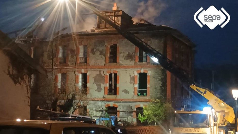 Casa deshabitada donde se produjo el incendio.