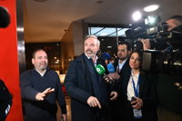 El PP gana en las tres capitales aragonesas y Vox 'sorpasa' al PSOE en Teruel