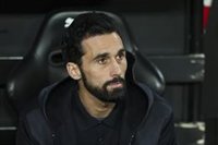 Arbeloa: "Donde más necesitamos a Valverde es en el centro del campo"