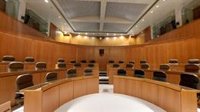 Un PP en retroceso tendrá que pactar con un Vox subido para poder gobernar, CHA se dispara y el PAR deja las Cortes