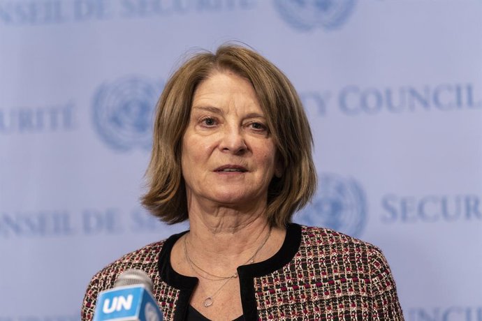 Archivo - Arquivo - 25 de janeiro de 2022, Nova York, Nova York, Estados Unidos: A embaixadora Mona Juul apresentou o primeiro-ministro da Noruega, Jonas Gahr Store, na coletiva de imprensa após a reunião do Conselho de Segurança sobre a proteção de civis