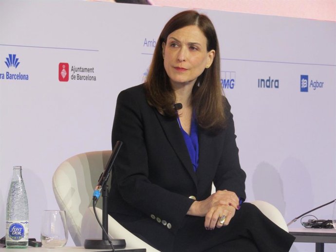 Archivo - La ceo de Vueling, Carolina Martinoli