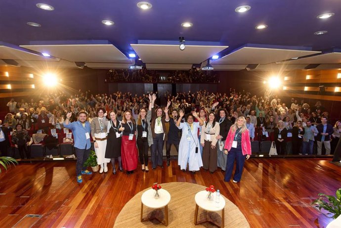 El I Congreso Internacional de Altas Capacidades reúne a más de 1.000 personas y copa el aforo en Córdoba.