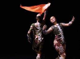 'Último Helecho', de François Chaignaud y Nina Laisné, se estrenará en España en el Teatro Central de Sevilla.