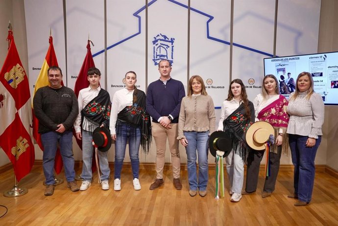 Presentación de la tradición de los Versos de los Quintos de Castronuño (Valladolid).