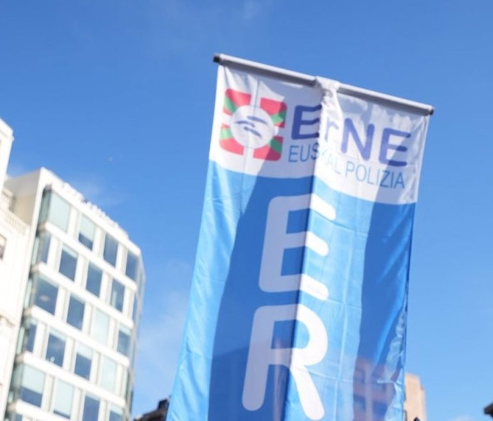 Logotipo de ErNE