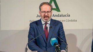 Archivo - El delegado del Gobierno andaluz en Córdoba, Adolfo Molina, en una rueda de prensa.