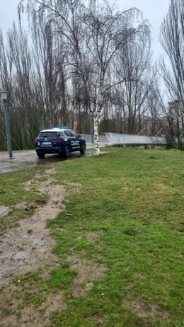 Una menor ha sido rescaptada este lunes en el río Bernesga, en León capital.