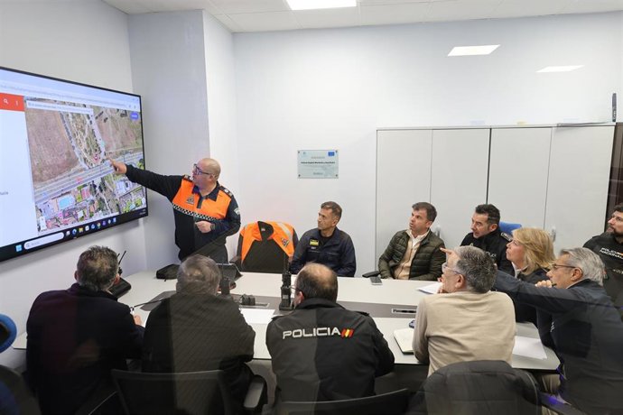 Los bomberos de Marbella realizan más de cien intervenciones en cinco días durante los temporales según el balance que ha ofrecido este lunes el concejal de Seguridad Ciudadana, José Eduardo Díaz.