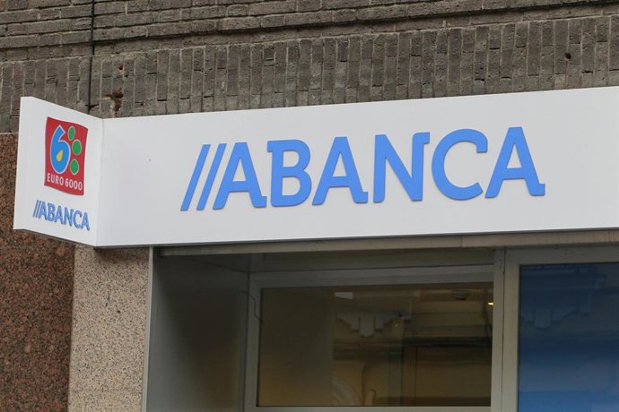 Archivo - Sucursal del banco Abanca