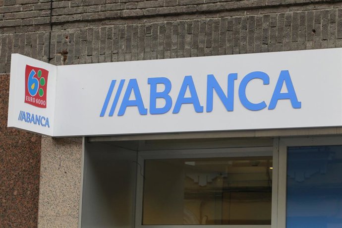 Archivo - Sucursal del banco Abanca