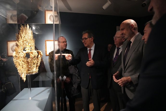 Inauguración de la exposición 'Cayetano González (1896-1975). Maestro de orfebres'