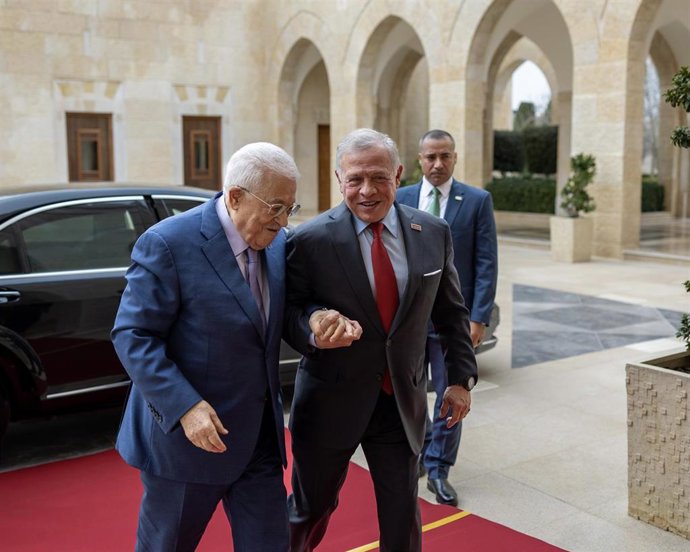 Mahmud Abbas y Abdalá de Jordania