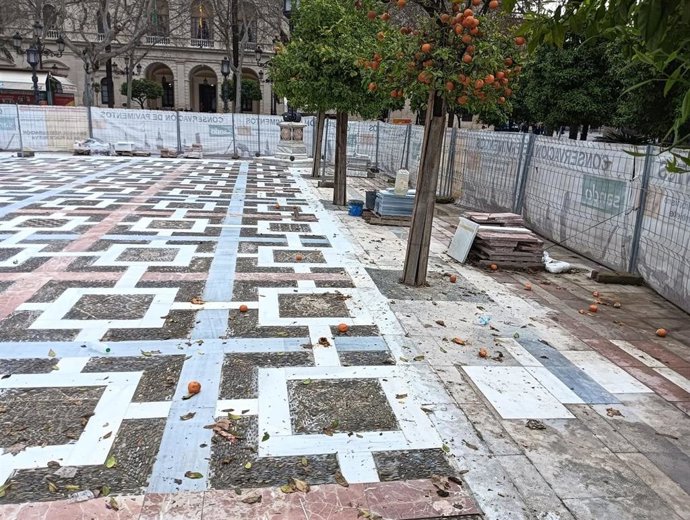 Archivo - Imagen de las obras de la Plaza Nueva de Sevilla.