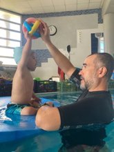 Foto: Fundación Instituto San José aboga por Atención Temprana y terapia acuática para la calidad vital de niños con epilepsia