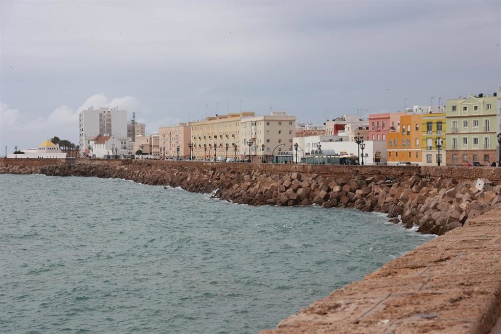 Archivo - Detalle de la ciudad de Cádiz. Imagen de archivo. 