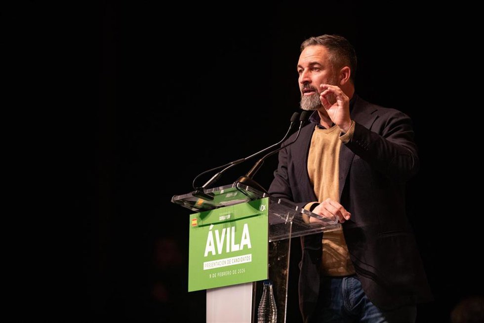 El presidente de VOX, Santiago Abascal, interviene durante la presentación del candidato del partido a la Presidencia de la Junta de Castilla y León.