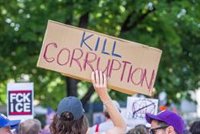 Transparencia Internacional alerta de un "preocupante empeoramiento" de los niveles de corrupción en democracias