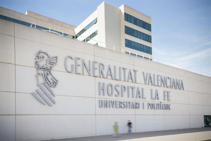 Archivo - Hospital La Fe de València