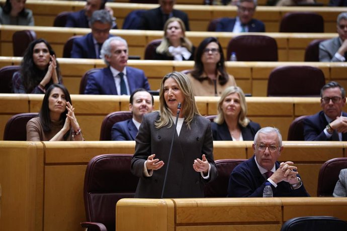 La portavoz del PP en el Senado, Alicia García, interviene durante una sesión plenaria en el Senado, a 3 de febrero de 2026, en Madrid (España). 