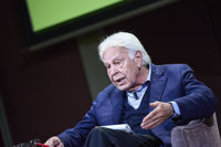 Felipe González reprocha falta total de autocrítica del PSOE tras las derrotas y votará en blanco en las generales