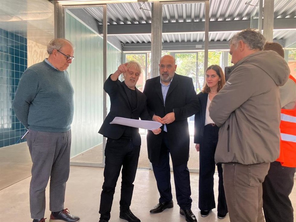 El alcalde de Palma, Jaime Martínez, visita la nueva'escoleta' de Son Dameto.