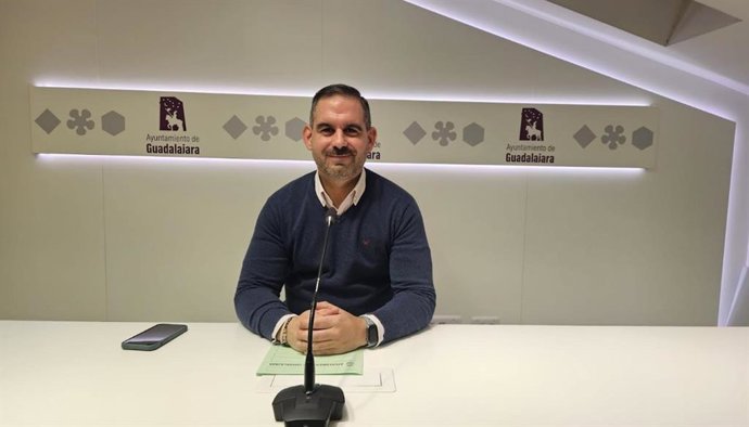 El concejal de Infraestructuras de Guadalajara, Santiago López Pomeda.