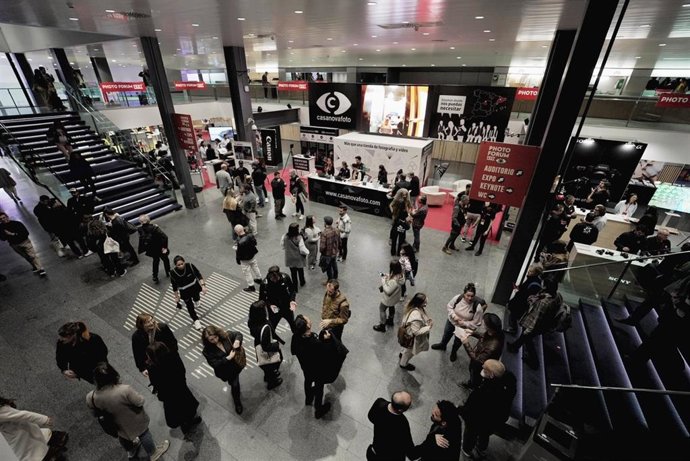 Imágenes de la feria comercial y congresos llevados a cabo en el marco de Photo Forum Fest 2025, cita internacional referente para los profesionales y aficionados a la fotografía que anuncia una edición récord este año.