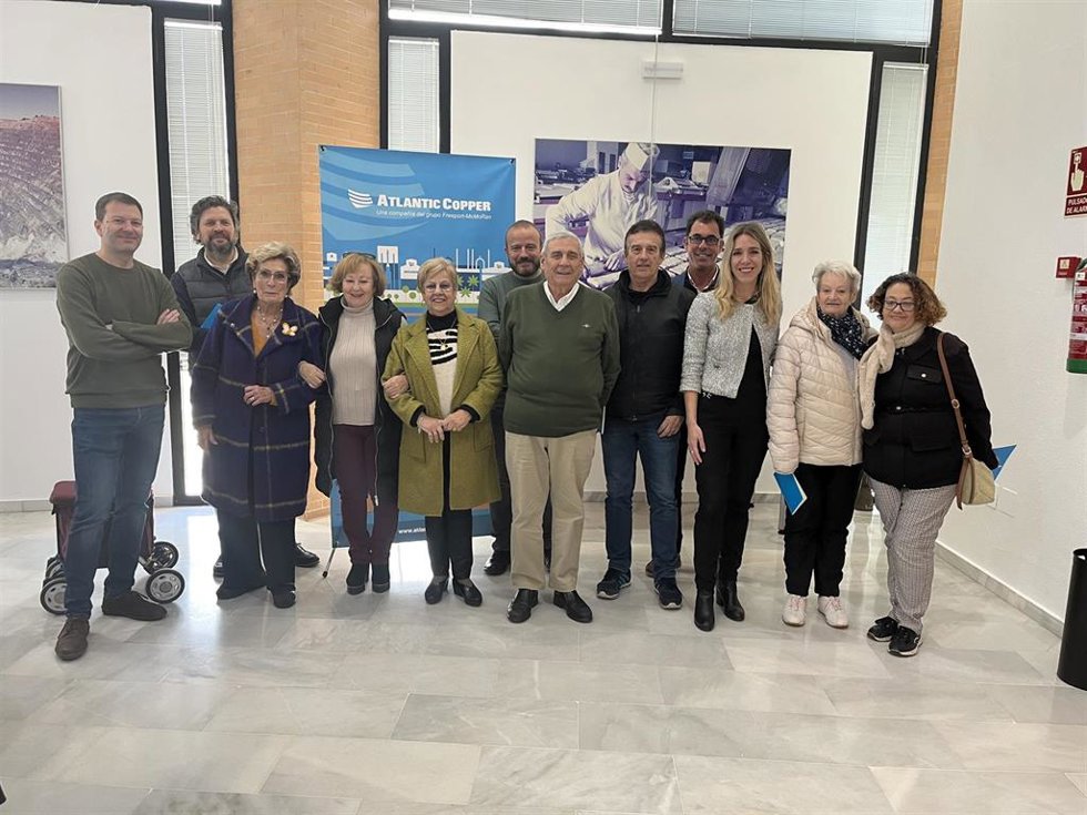 Reunión entre Atlantic Copper asociaciones vecinales de Huelva.