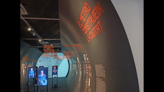 L'exposició 'T-100. Cent anys de metro' de la Conselleria de Territori 