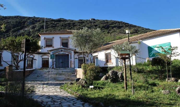 Centro de Visitantes de Santa Rita, en el Parque Natural y Geoparque Sierras Subbéticas.