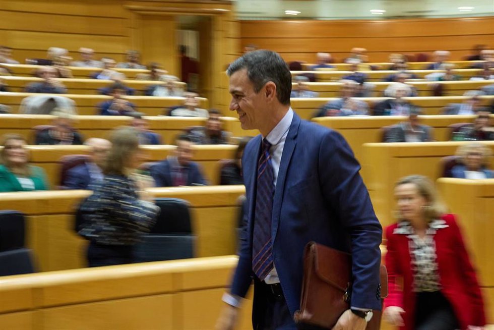 Archivo - El presidente del Gobierno, Pedro Sánchez, durante una sesión de control al Gobierno en el Senado, a 21 de diciembre de 2022, en Madrid (España).  