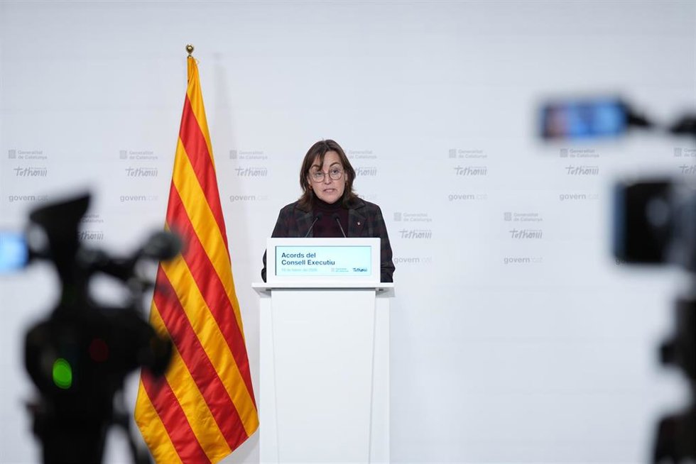 La portavoz del Govern, Sílvia Paneque, durante una rueda de prensa tras el Consell Executiu del Govern de Catalunya, a 10 de febrero de 2026, en Barcelona, Cataluña (España).