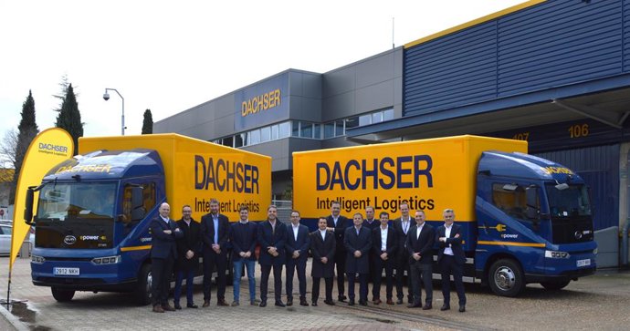 BYD entrega sus primeras unidades de camiones eléctricos a la empresa logística Dachser