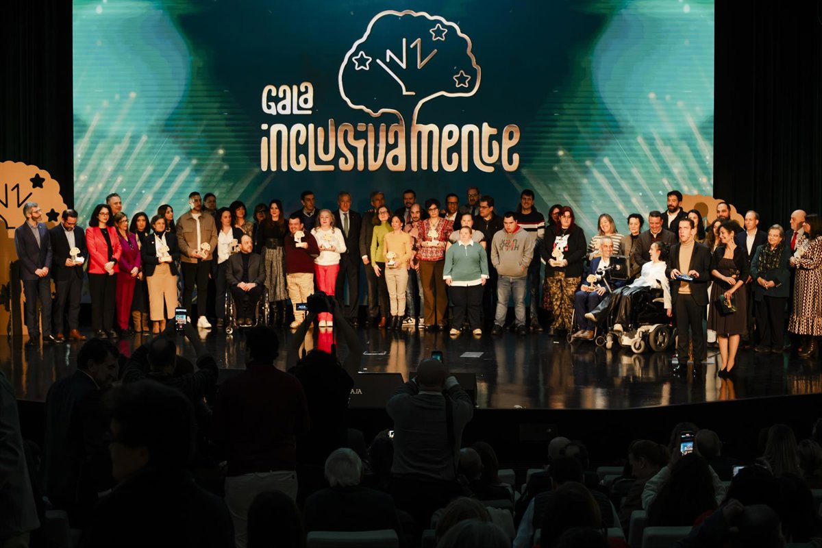 Seis proyectos de inclusión de C-LM brillan en la  I Gala Inclusivamente  de Eurocaja por su trabajo con la discapacidad